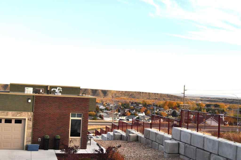 MLS® A2174551 - 34 Palisades Way NE in Terrace Medicine Hat, Residential