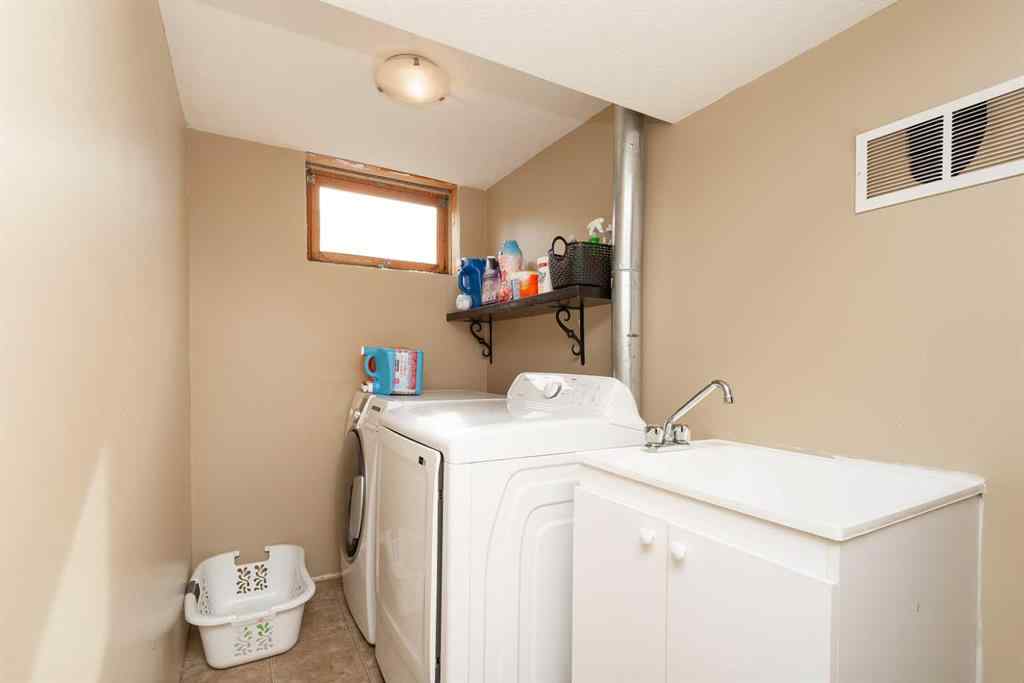 MLS® A2174729 - 582 3A Avenue W in NONE Cardston, Residential