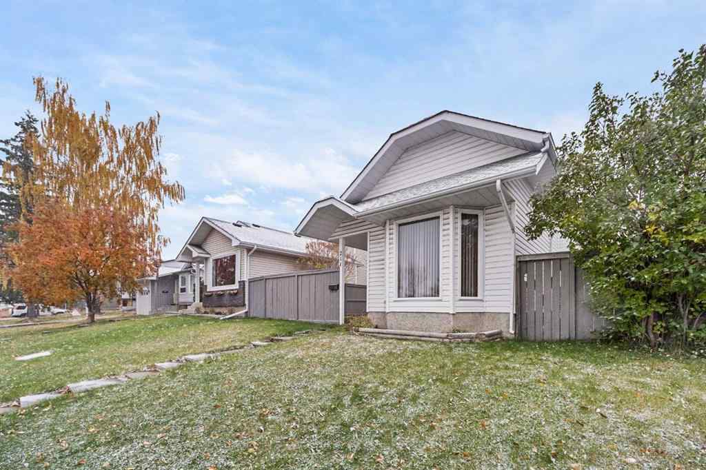 MLS® A2174813 - 211 Sandstone Drive NW in Sandstone Valley Calgary, Residential