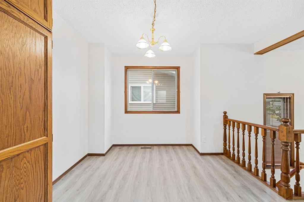 MLS® A2174813 - 211 Sandstone Drive NW in Sandstone Valley Calgary, Residential