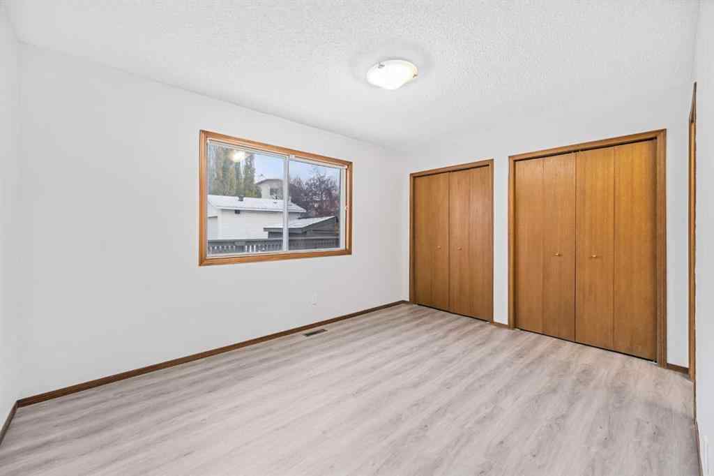 MLS® A2174813 - 211 Sandstone Drive NW in Sandstone Valley Calgary, Residential