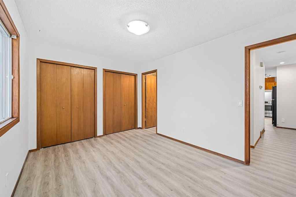 MLS® A2174813 - 211 Sandstone Drive NW in Sandstone Valley Calgary, Residential