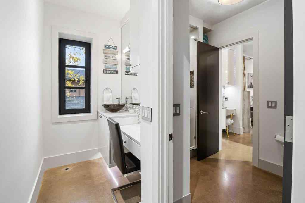 MLS® A2174848 - 58 Posthill Drive SW in Springbank Hill Calgary, Residential