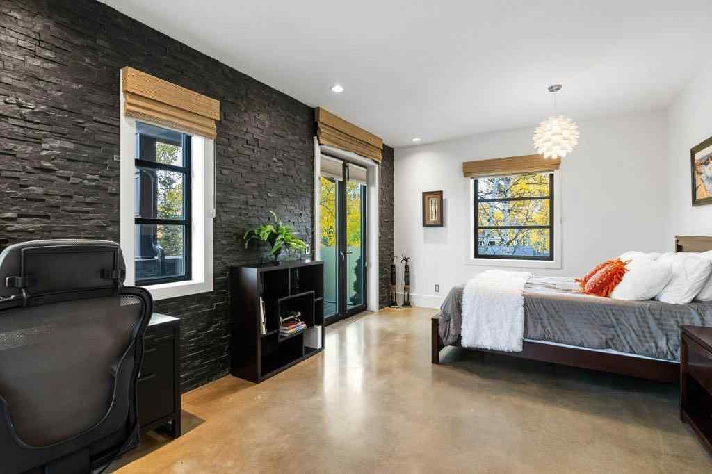 MLS® A2174848 - 58 Posthill Drive SW in Springbank Hill Calgary, Residential