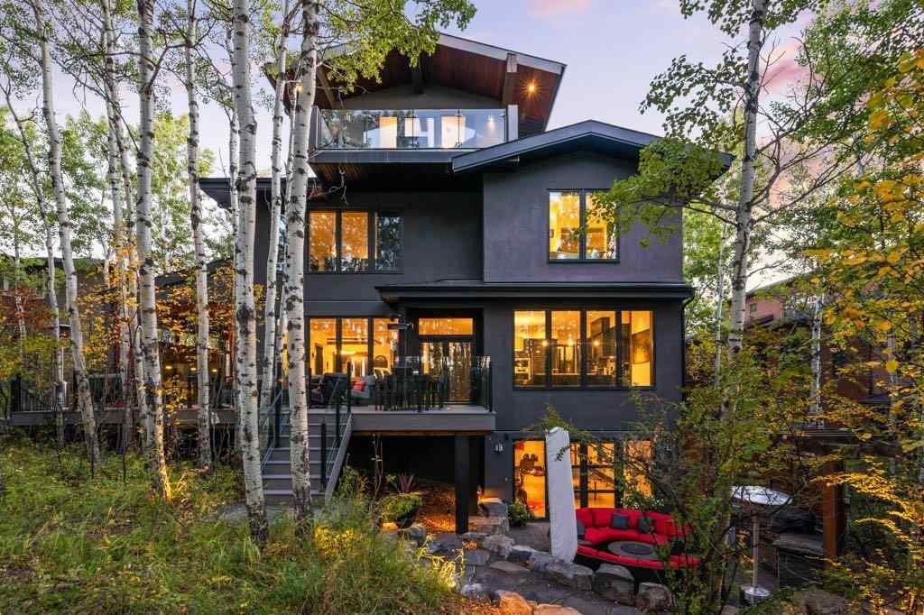 MLS® A2174848 - 58 Posthill Drive SW in Springbank Hill Calgary, Residential