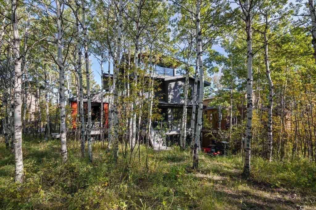 MLS® A2174848 - 58 Posthill Drive SW in Springbank Hill Calgary, Residential