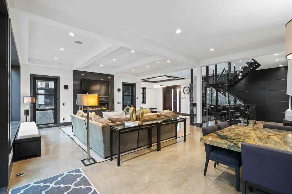 MLS® A2174848 - 58 Posthill Drive SW in Springbank Hill Calgary, Residential