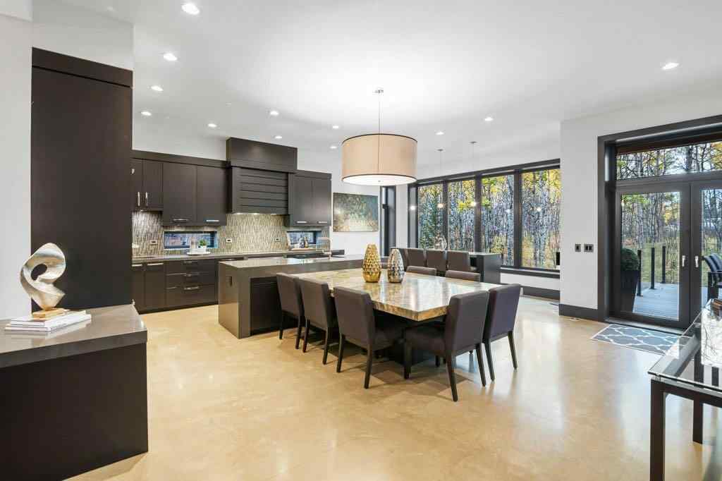MLS® A2174848 - 58 Posthill Drive SW in Springbank Hill Calgary, Residential