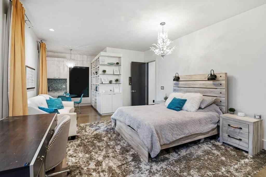 MLS® A2174848 - 58 Posthill Drive SW in Springbank Hill Calgary, Residential