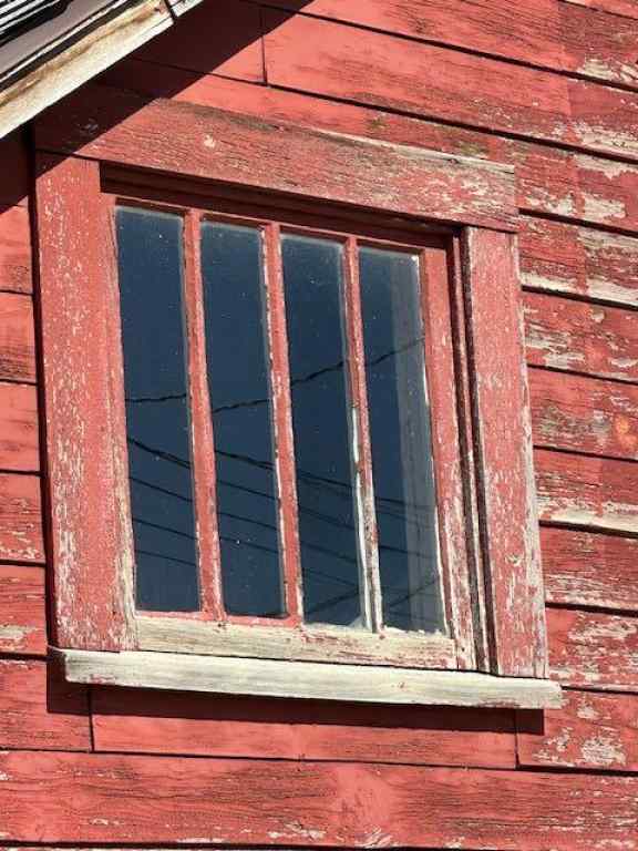 MLS® A2174975 - 1901 20 Avenue  in NONE Nanton, Commercial