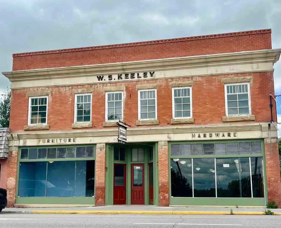 MLS® A2174975 - 1901 20 Avenue  in NONE Nanton, Commercial