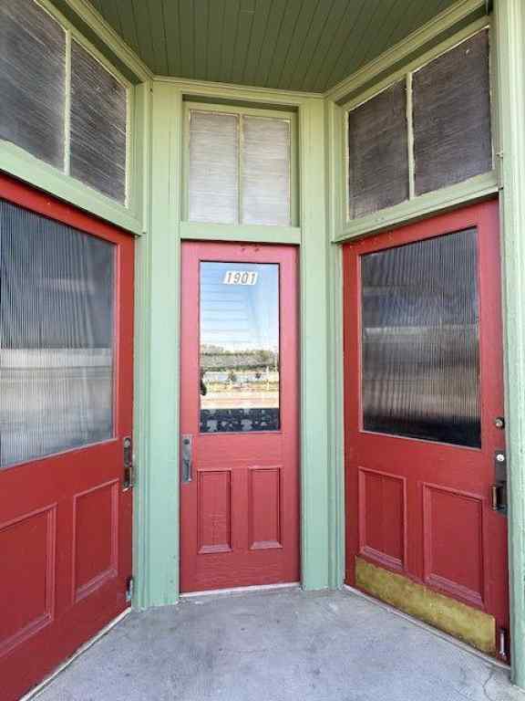 MLS® A2174975 - 1901 20 Avenue  in NONE Nanton, Commercial