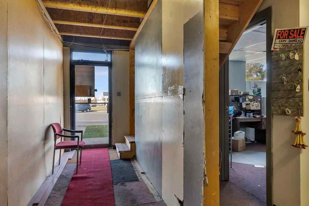 MLS® A2174996 - Unit #13 2219 35 Avenue NE in North Airways Calgary, Commercial