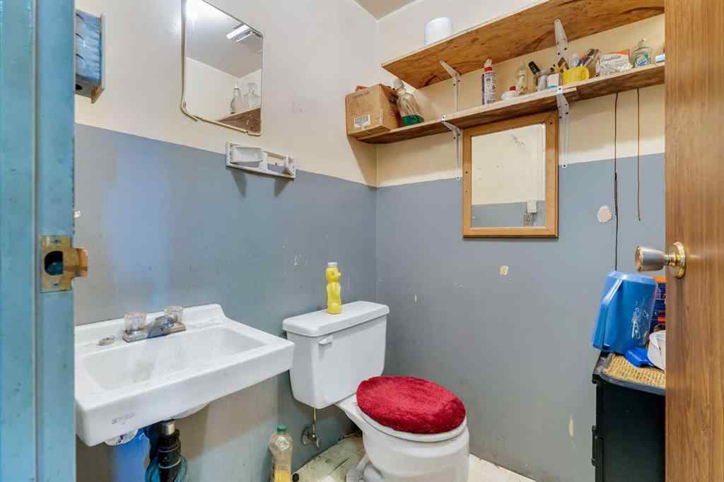 MLS® A2174996 - Unit #13 2219 35 Avenue NE in North Airways Calgary, Commercial