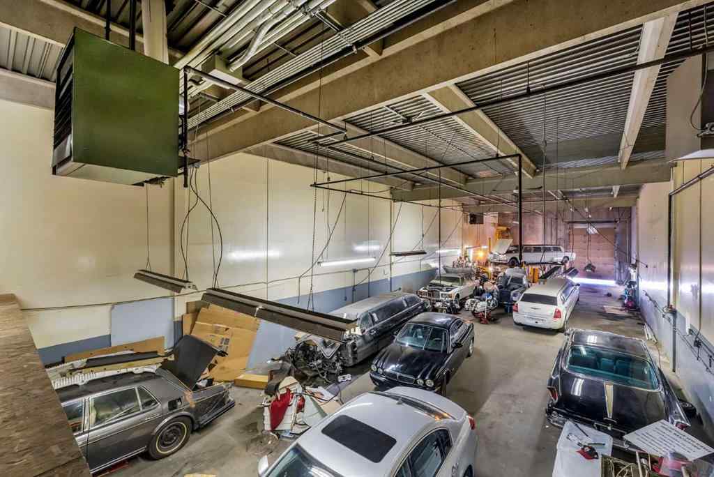 MLS® A2174996 - Unit #13 2219 35 Avenue NE in North Airways Calgary, Commercial
