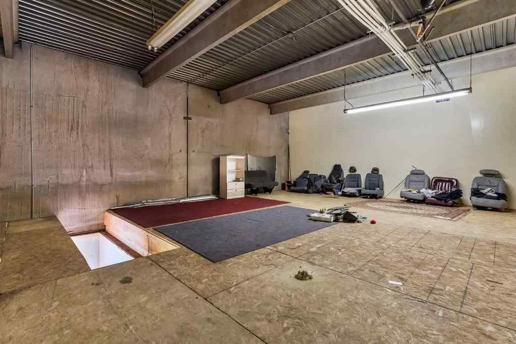 MLS® A2174996 - Unit #13 2219 35 Avenue NE in North Airways Calgary, Commercial