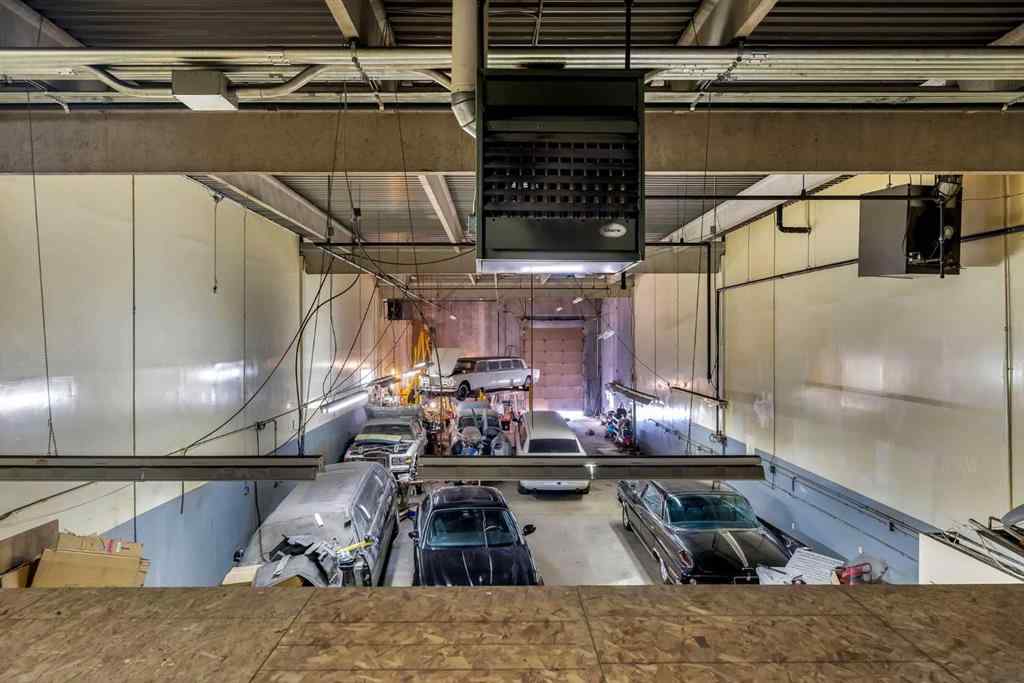 MLS® A2174996 - Unit #13 2219 35 Avenue NE in North Airways Calgary, Commercial