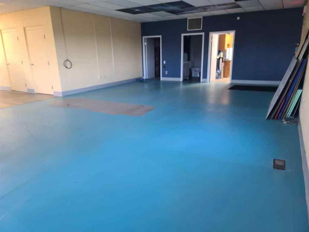 MLS® A2175016 - 7902 102 Avenue  in West Hill Com/Ind Peace River, Commercial