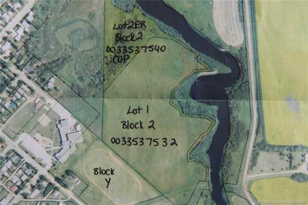 MLS® A2175147 -  North and East of 54 A Street Street  in Federal Rural Paintearth No. 18, County of, Agri-Business