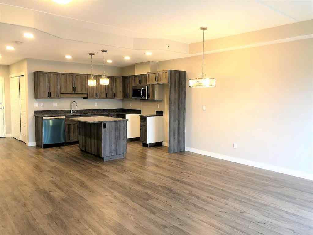 MLS® A2175160 - Unit #205 499 Meadow Lake Court  E in Meadowbrook Brooks, Residential