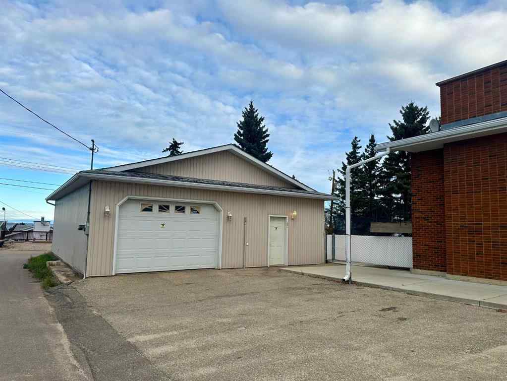 MLS® A2175243 - 10016 103 Avenue  in Lac La Biche Lac La Biche, Commercial
