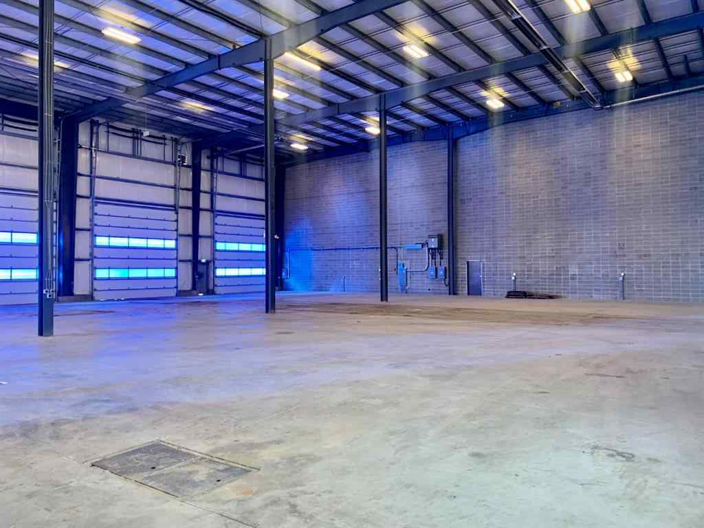 MLS® A2176242 - Unit #14 & 16 A 39223 RANGE ROAD 271   in Blindman Industrial Park Rural Red Deer County, Commercial