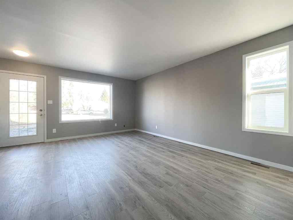 MLS® A2176429 - 733 9 Avenue  in NONE Wainwright, Land