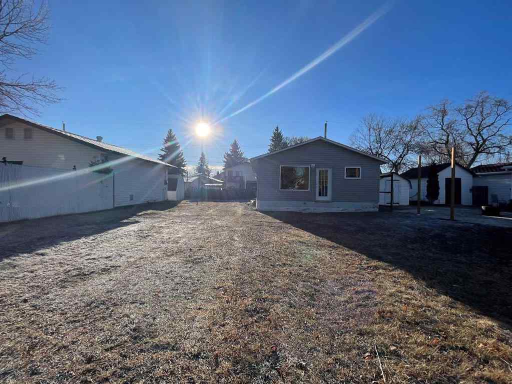 MLS® A2176429 - 733 9 Avenue  in NONE Wainwright, Land