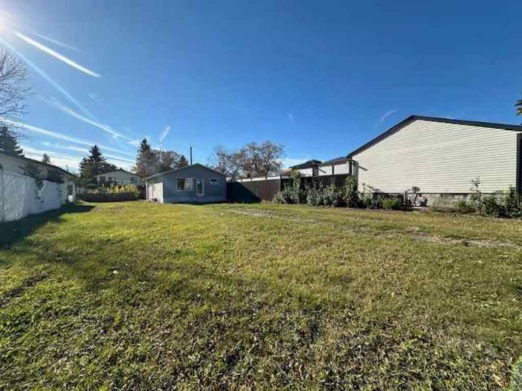 MLS® A2176429 - 733 9 Avenue  in NONE Wainwright, Land