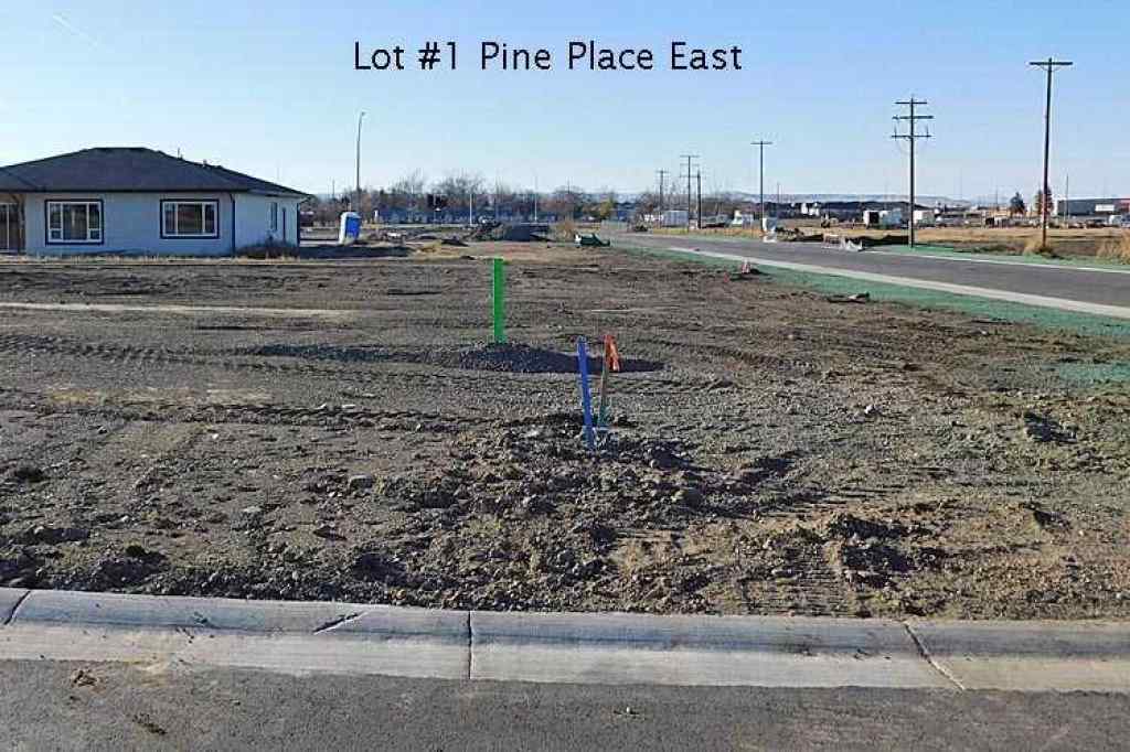 MLS® A2176731 - 1 Pine Place E in NONE Claresholm, Land