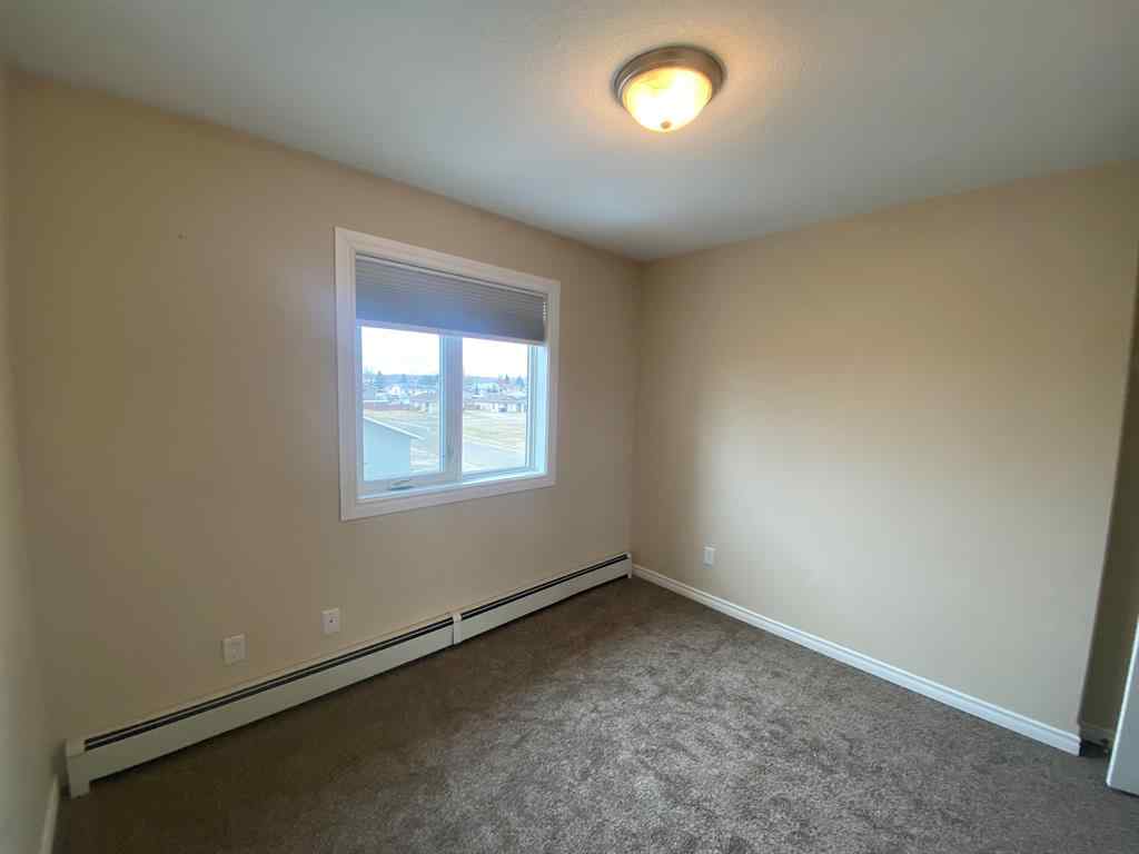 MLS® A2176854 - Unit #5 5101 42 Avenue  in NONE Grimshaw, Residential