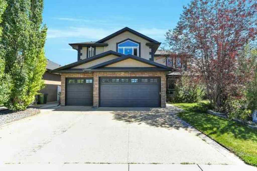 MLS® A2176873 - 16 Oakwood Close  in Oriole Park West Red Deer, Residential