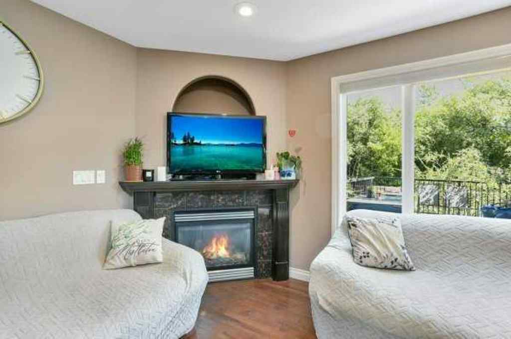 MLS® A2176873 - 16 Oakwood Close  in Oriole Park West Red Deer, Residential