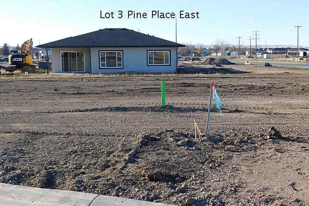 MLS® A2176910 - 3 Pine Place E in NONE Claresholm, Land
