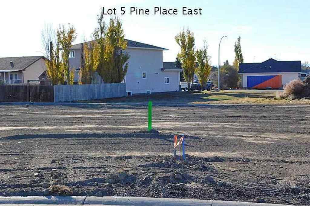 MLS® A2176919 - 5 Pine Place E in NONE Claresholm, Land