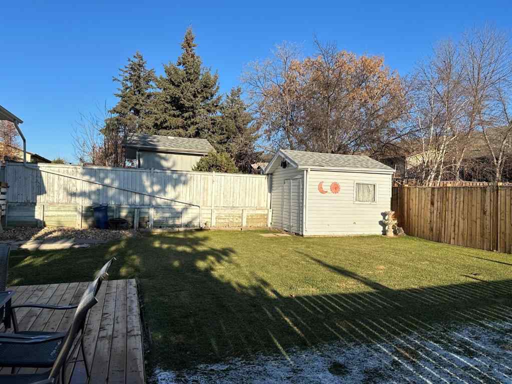 MLS® A2177028 - 7129 99A Street  in Norglen Peace River, Residential