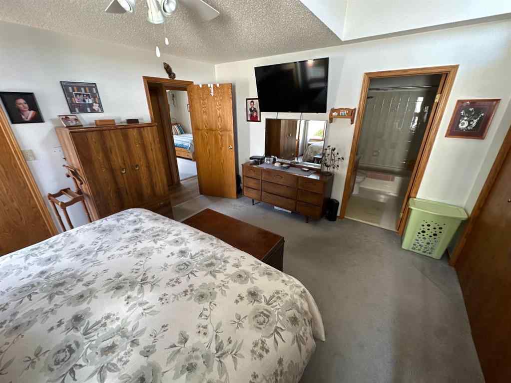 MLS® A2177028 - 7129 99A Street  in Norglen Peace River, Residential