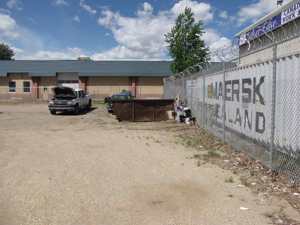 MLS® A2177338 - Unit #9 4676 61 Street  in NONE Red Deer, Commercial