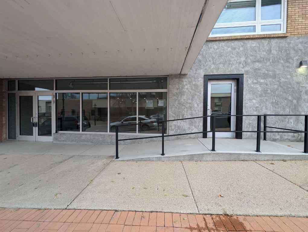MLS® A2177502 - 533 4 Street SE in SE Hill Medicine Hat, Commercial