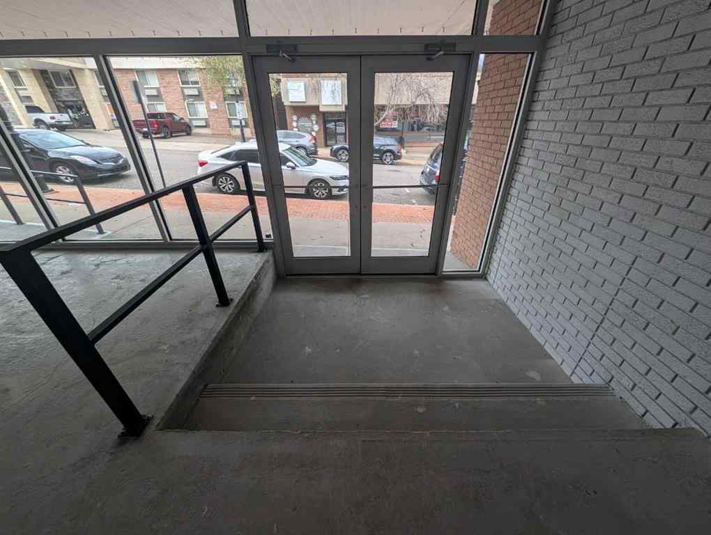 MLS® A2177502 - 533 4 Street SE in SE Hill Medicine Hat, Commercial
