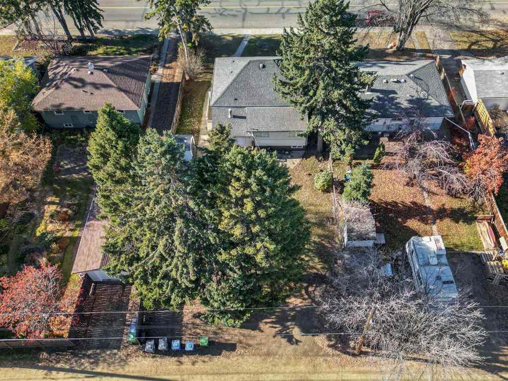 MLS® A2177915 - 4209 43 Avenue  in Grandview Red Deer, Residential