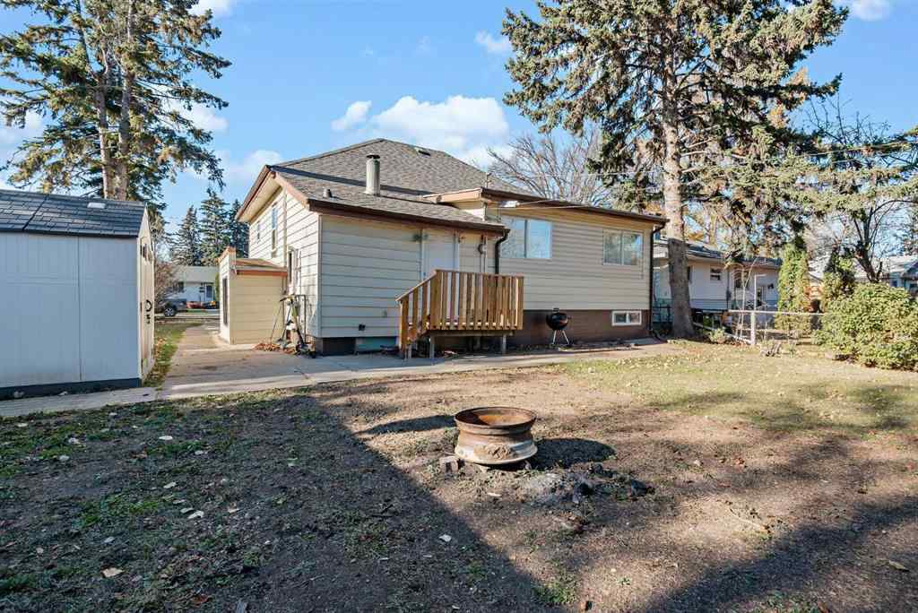 MLS® A2177915 - 4209 43 Avenue  in Grandview Red Deer, Residential