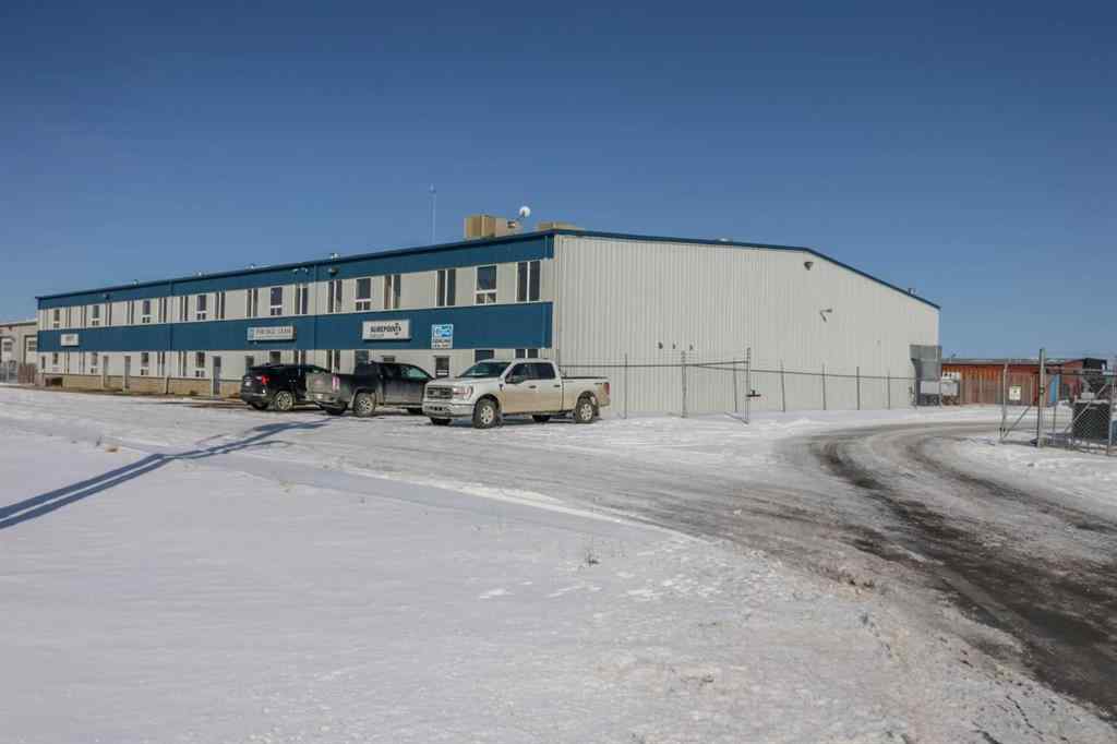MLS® A2177935 - Unit #3 8 Gateway Boulevard  in Gateway Industrial Park Rural Clearwater County, Commercial