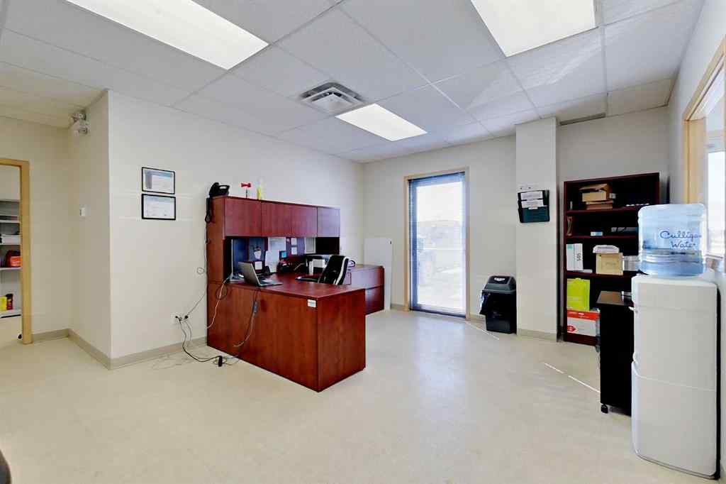 MLS® A2177935 - Unit #3 8 Gateway Boulevard  in Gateway Industrial Park Rural Clearwater County, Commercial