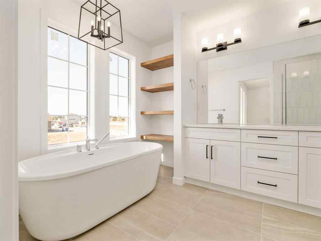 MLS® A2177964 - 2515 44 Street S in Discovery Lethbridge, Residential