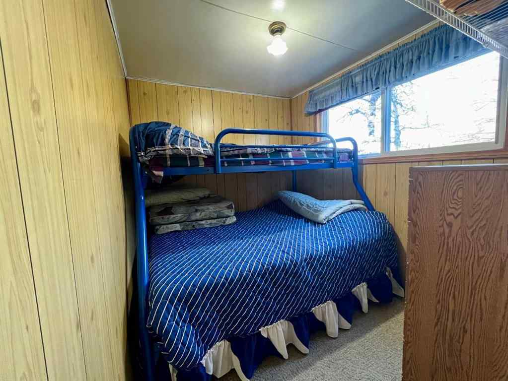 MLS® A2177979 - 4 Lee Lake Road  in NONE Rural Pincher Creek No. 9, M.D. of, Residential