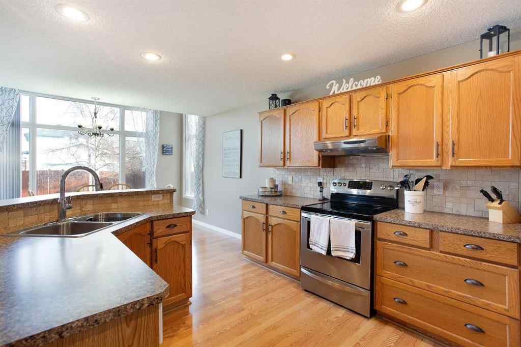 MLS® A2178186 - 1046 Coventry Drive NE in Coventry Hills Calgary, Residential