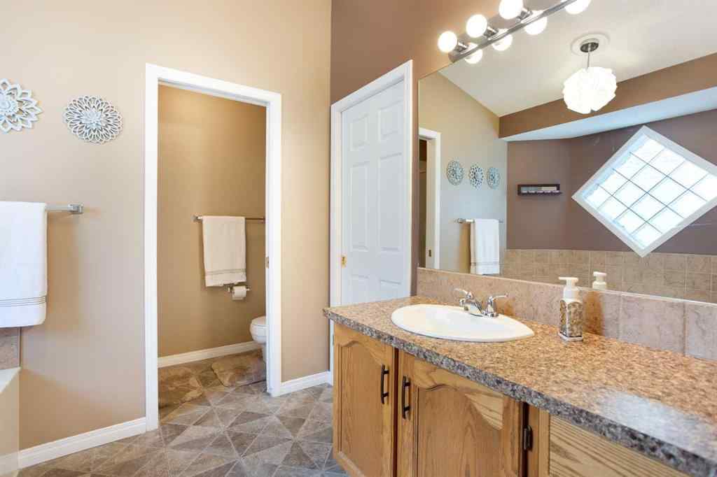 MLS® A2178186 - 1046 Coventry Drive NE in Coventry Hills Calgary, Residential