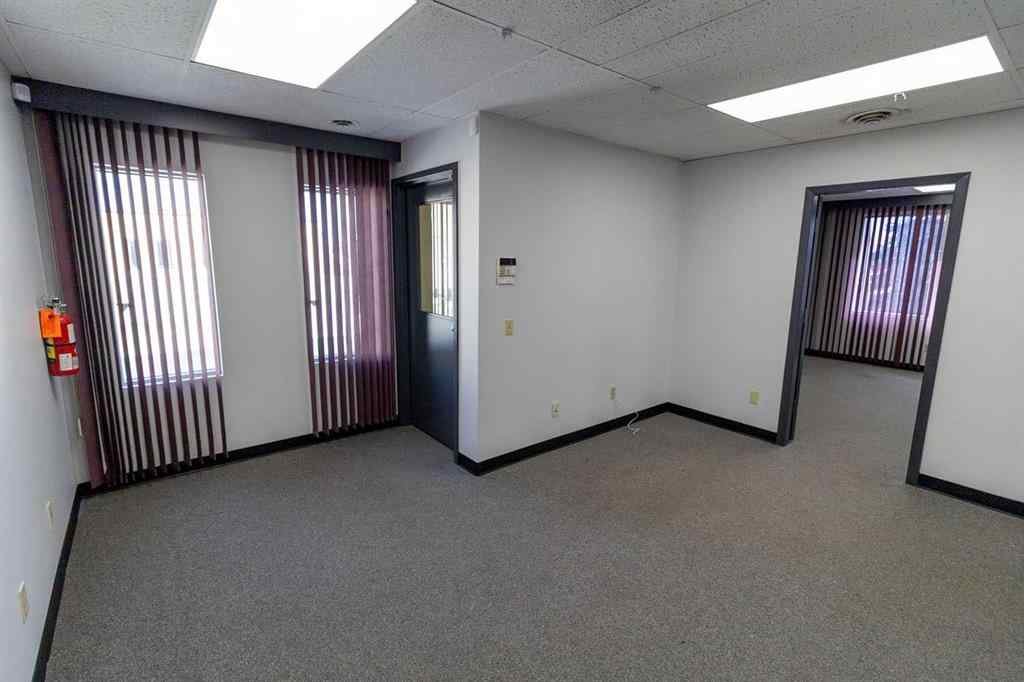 MLS® A2178275 - 2182 39 Avenue NE in North Airways Calgary, Commercial