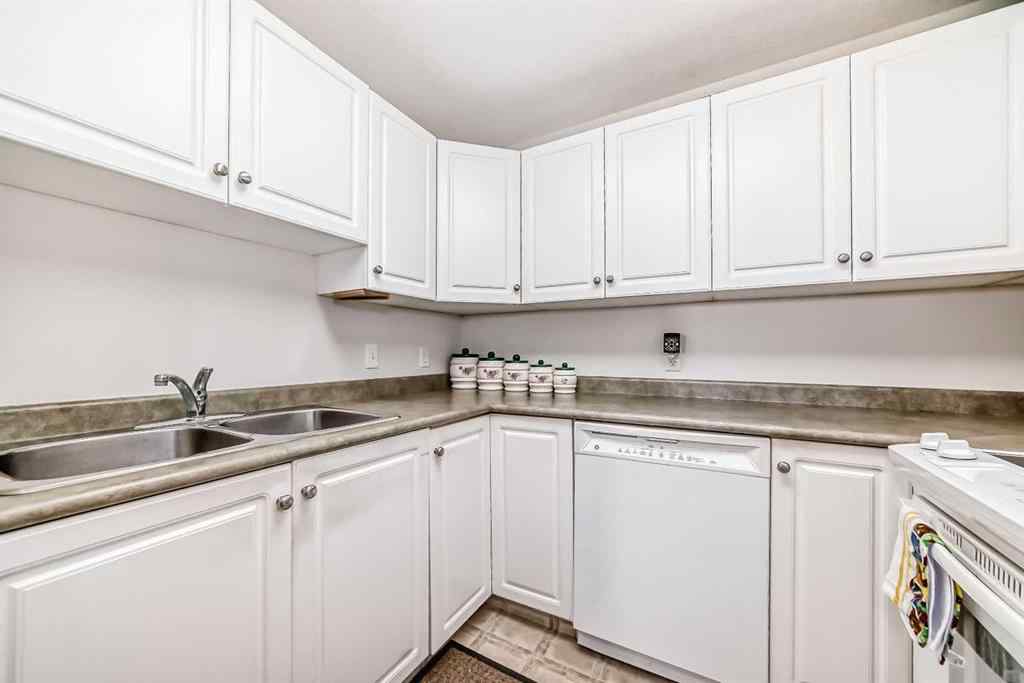 MLS® A2178551 - Unit #334 5000 Somervale Court SW in Somerset Calgary, Residential